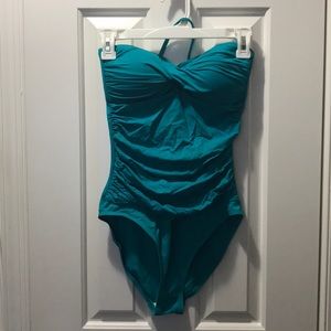 La Blanca one piece bathing suit.